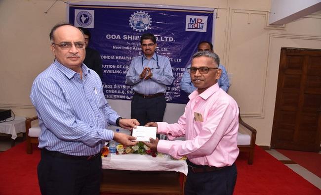 Goa shipyard ltd distributes medical insurance card to serving/retired employees to avail cashless treatment