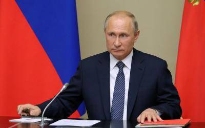 Russian Navy to receive 30 new ships this year: Putin